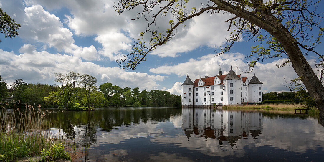 Renaissanceschloss Glücksburg (dänisch: Lyksborg Slot), Glücksburg, Schleswig-Flensburg, Schleswig-Holstein, Deutschland