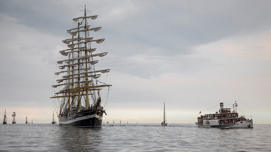 Russian clipper ship KRUZENSHTERN, Windjammerparade at the Kieler Woche, Kiel Fjord, Baltic Sea, Schleswig-Holstein, Germany