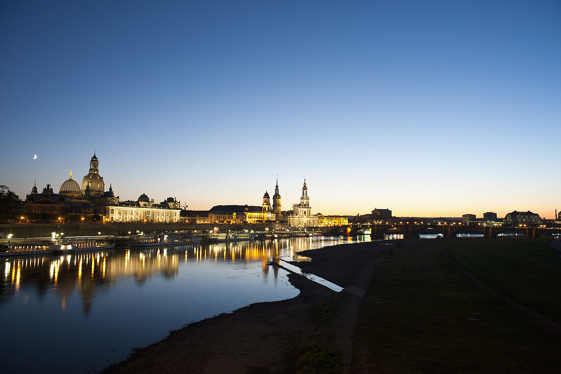 Dresden skyline at dusk