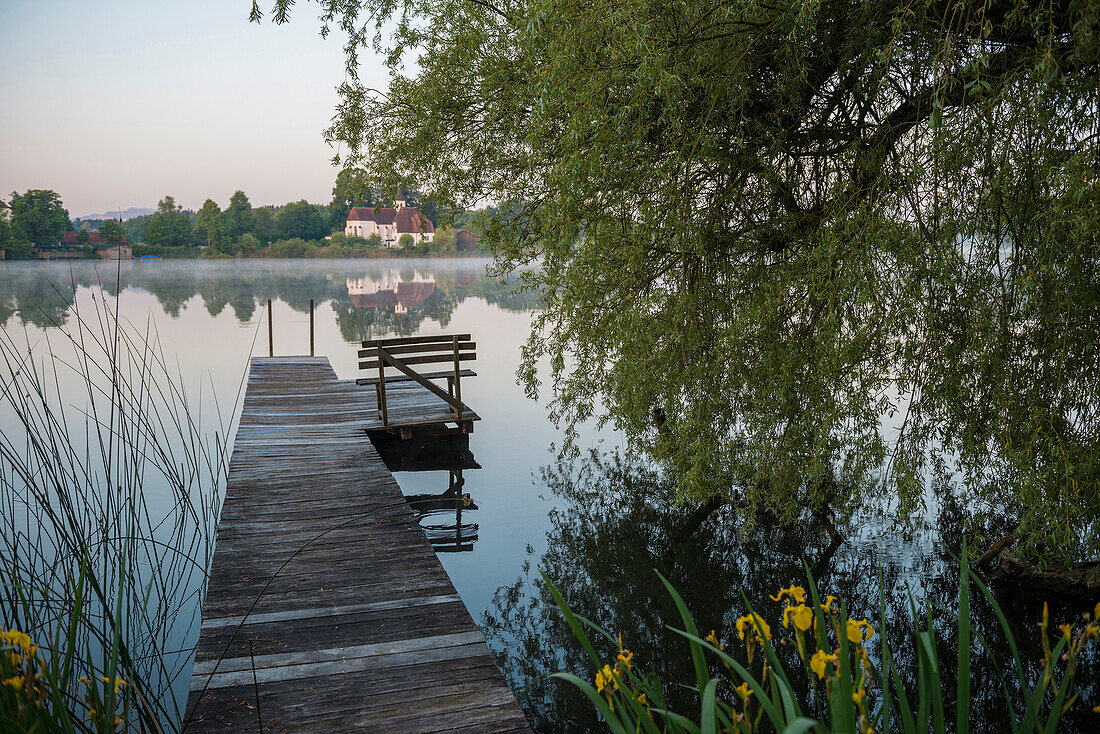 Lake Seeon, Seeon-Seebruck, Chiemgau, Upper Bavaria, Bavaria, Germany