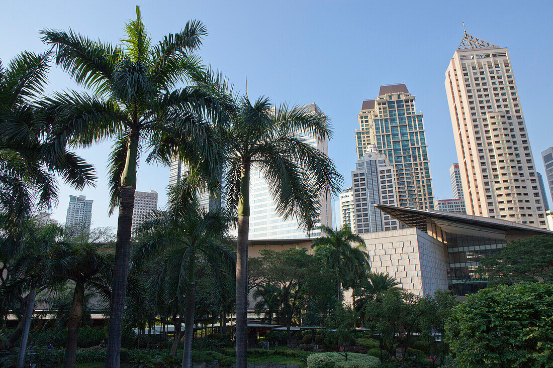 Luxus Apartmentgebaeude in Makati City, Finanzzentrum im Zentrum der Hauptstadtregion Metro Manila, Philippines, Asien
