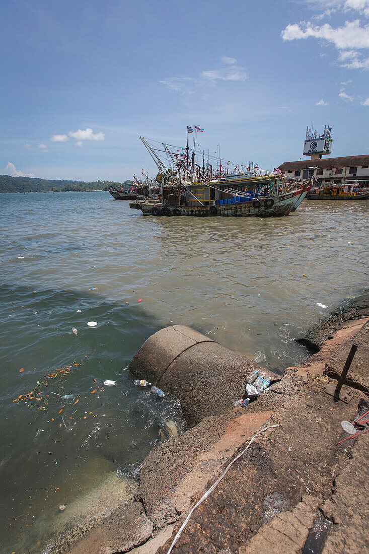 Hafen von Kota Kinabalu, Kota Kinabalu, Borneo, Malaysia