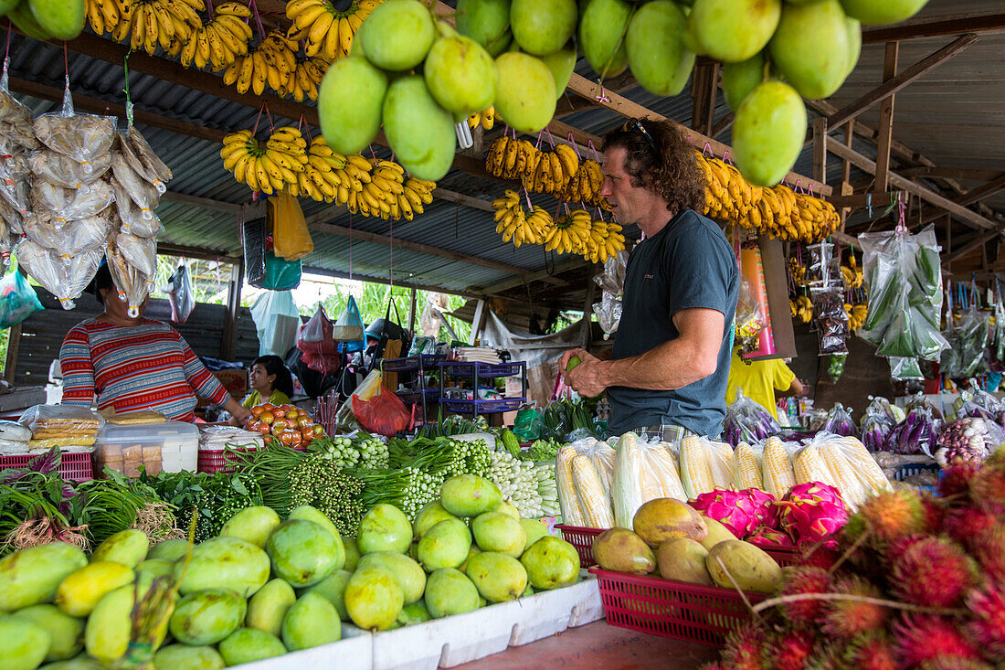 Fruit and vegetable market, Mount Kinabalu, Borneo, Malaysia.
