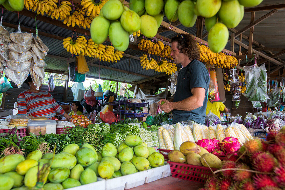 Obst und Gemüsemarkt, Mount Kinabalu, Borneo, Malaysia