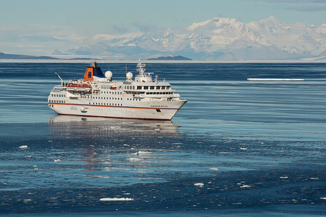 Expedition cruise ship MS Hanseatic (Hapag-Lloyd Cruises) in the bay of McMurdo Station, McMurdo Station, Ross Island, Antarctica