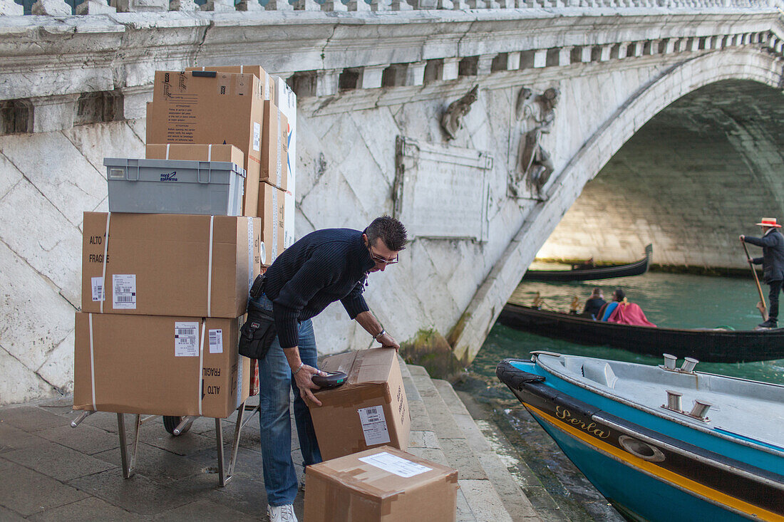 parcel, transport barges delivery boats, courier, water transport, traffic, Rialto Bridge, Venice, Italy