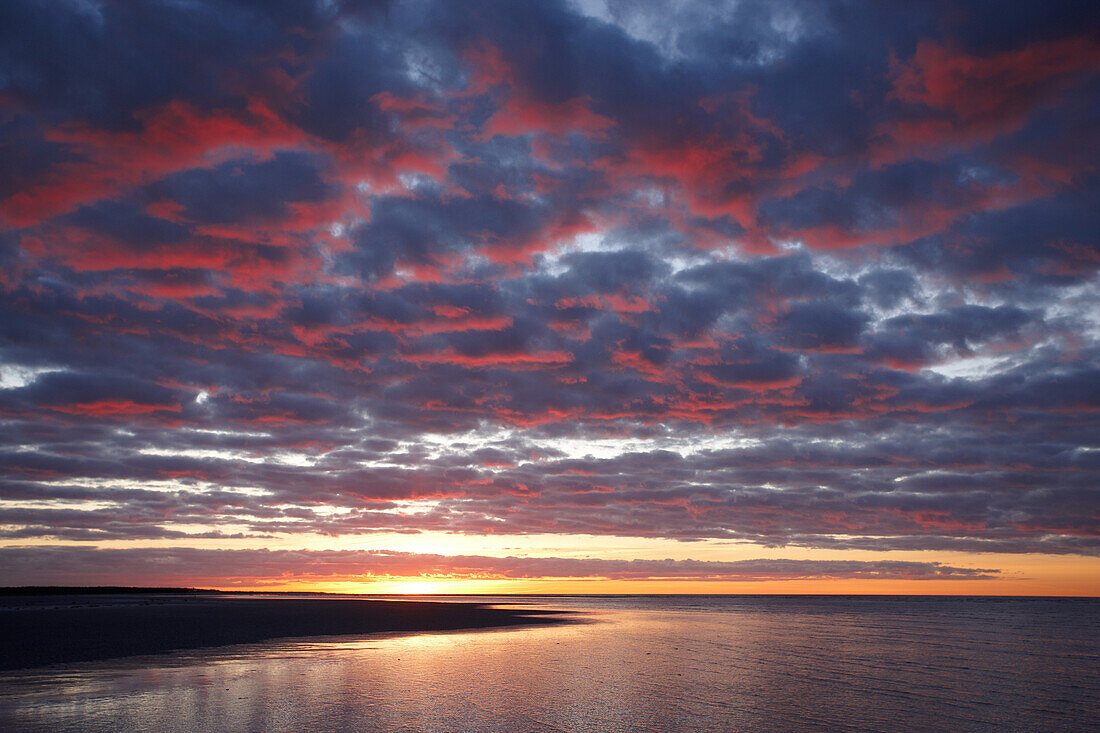 Sonnenuntergang, Insel Juist, Ostfriesische Inseln,  Nordseeküste, Niedersachsen, Deutschland