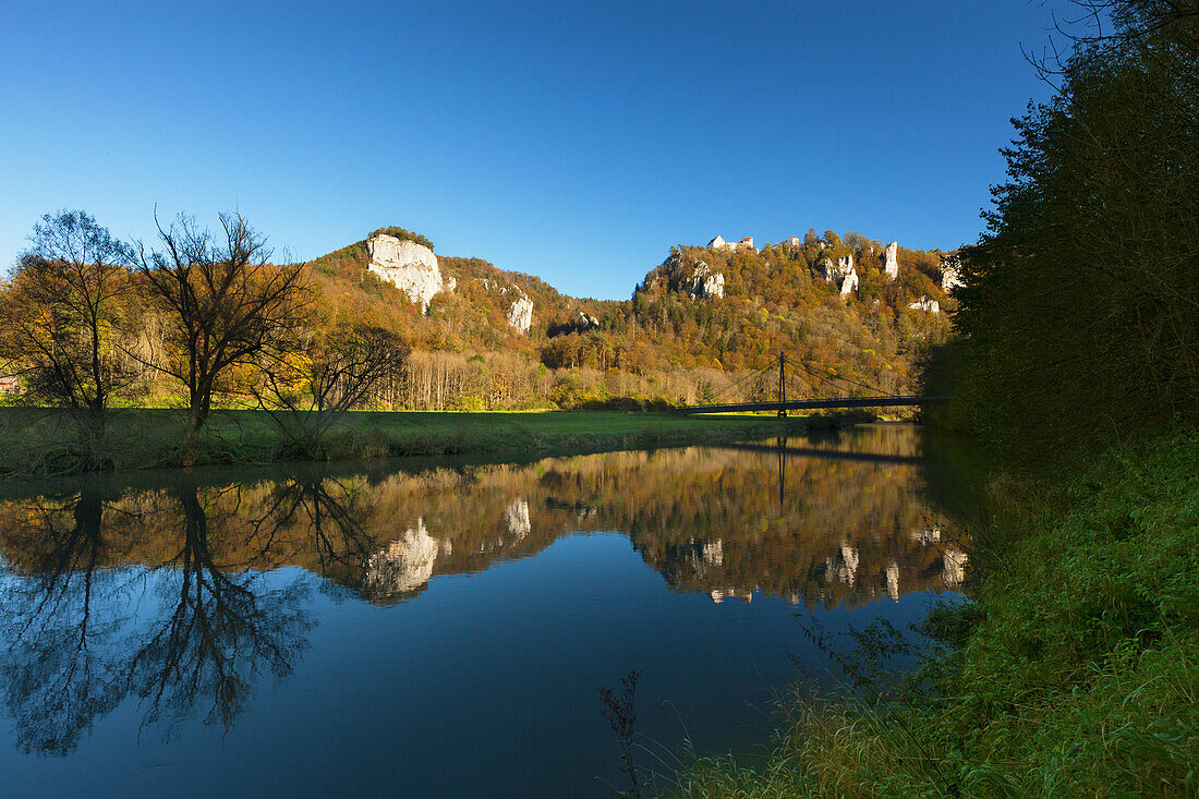 Tal der Donau an der Burg Wildenstein, Naturpark Oberes Donautal, Schwäbische Alb, Baden-Württemberg, Deutschland