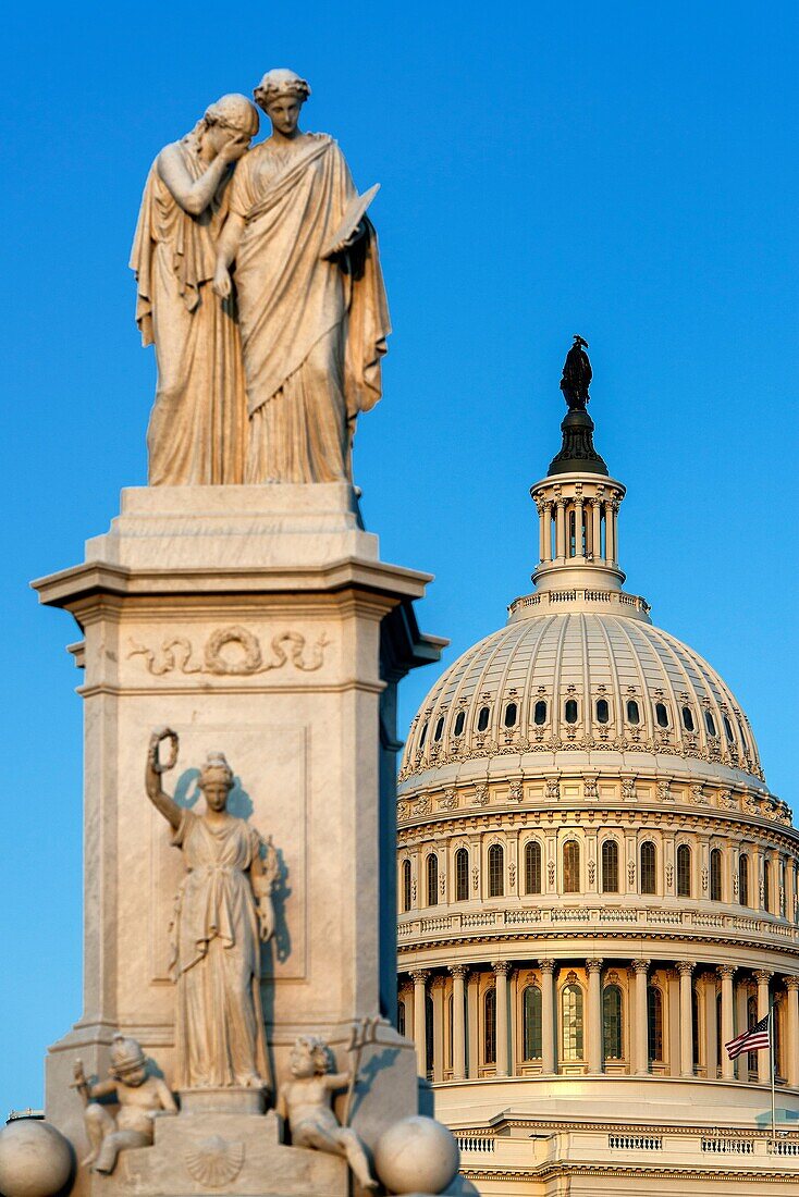 The Peace Monument and U.S. Capitol Building, Washington D.C., USA Capitol Building, Washington D.C., USA.