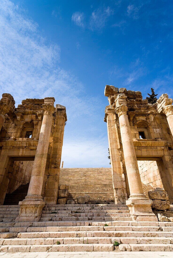 Propilaeum of Temple of Artemis, Jerash, Gerasa, Roman Decapolis City, Jordan, Middle East.