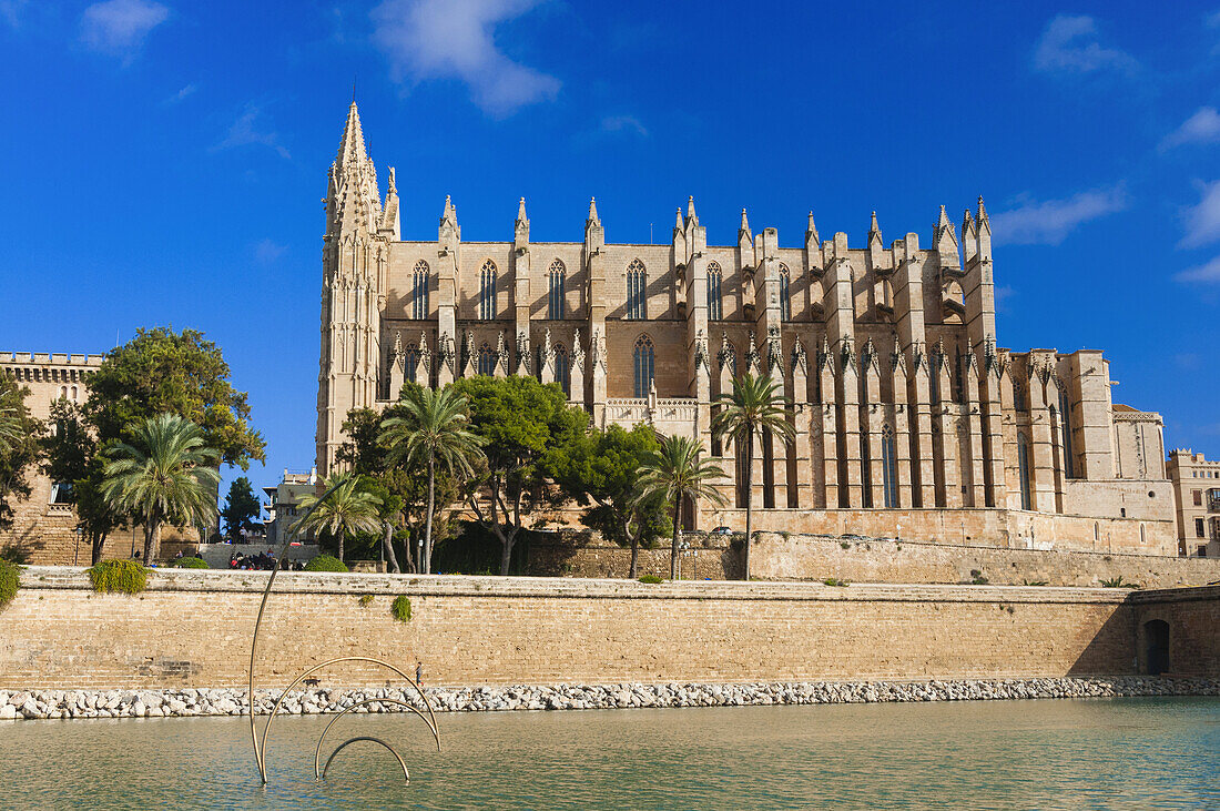Cathedral of Santa Maria of Palma, more commonly referred to as La Seu, Palma de Mallorca, Majorca, Balearic Islands, Spain.