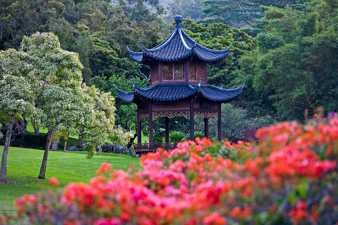 Hawaii, Lanai, Classic Japanese Pagoda On The Ground Of The Four Seanson's Koele Resort.
