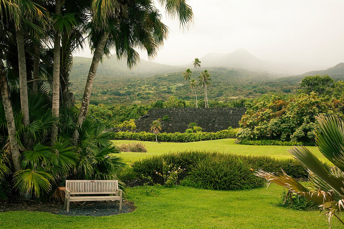 Hawaii, Maui, Hana, Kahanu Gardens And Pi'ilani Heiau.