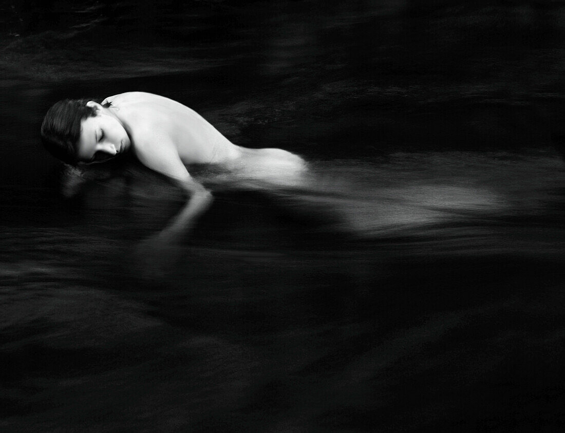 Hawaii, Artistic Nude Woman In A River.