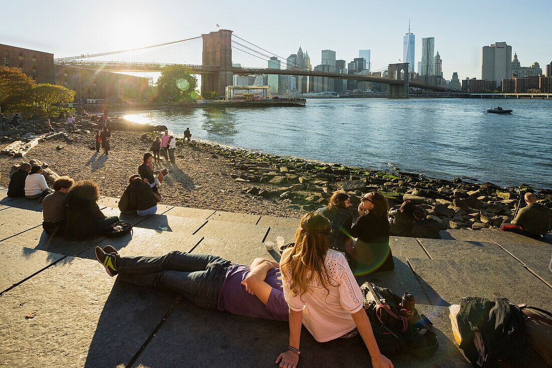 Fulton Ferry State Park, Dumbo, Brooklyn, New York, USA