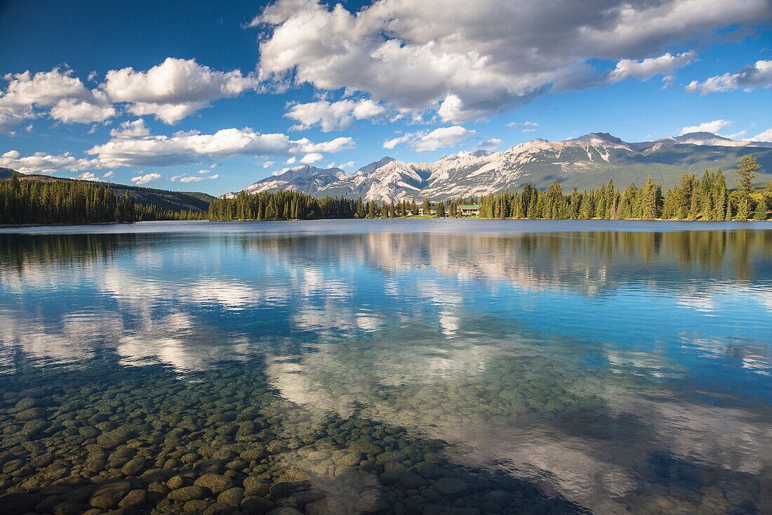 The picturesque Lake Beauvert with the Canadian Rocky Mountains in the background, Jasper National Park, Alberta, Canada