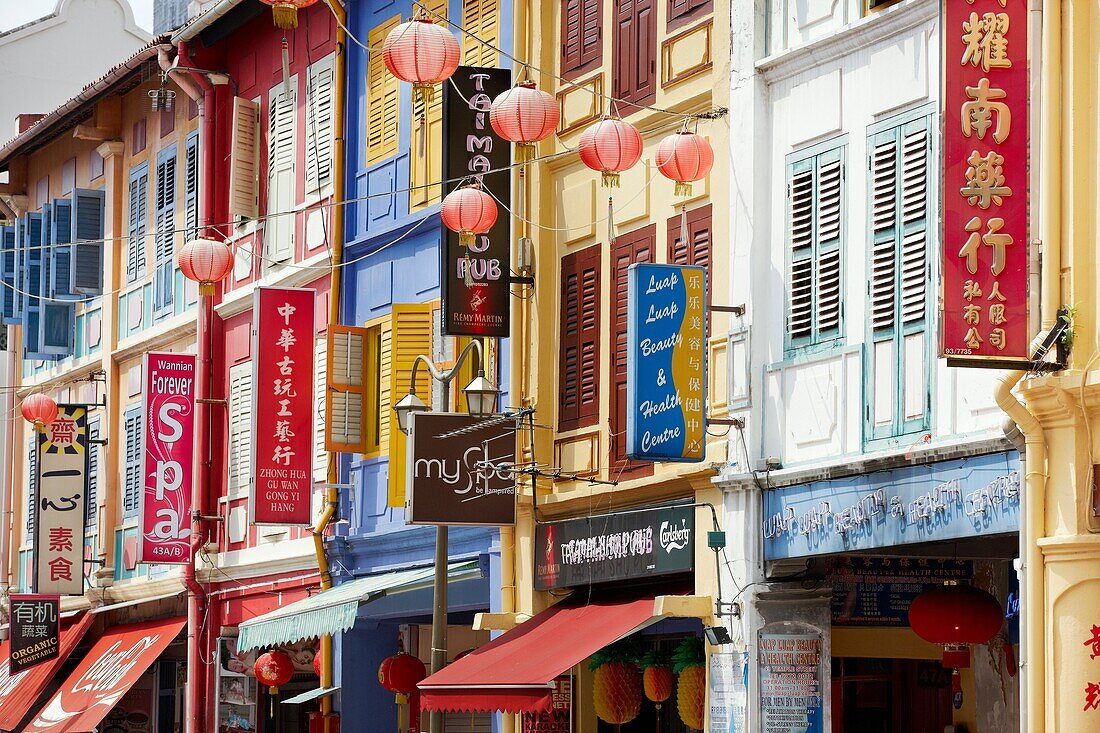 Facades of traditional shophouses. Chinatown, Singapore.