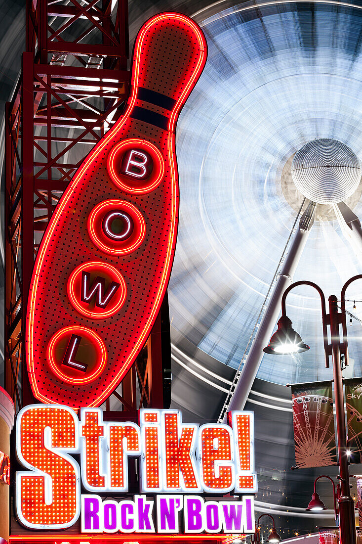'Neon lights and bowling sign in the entertainment district; Niagara Falls, Ontario, Canada'