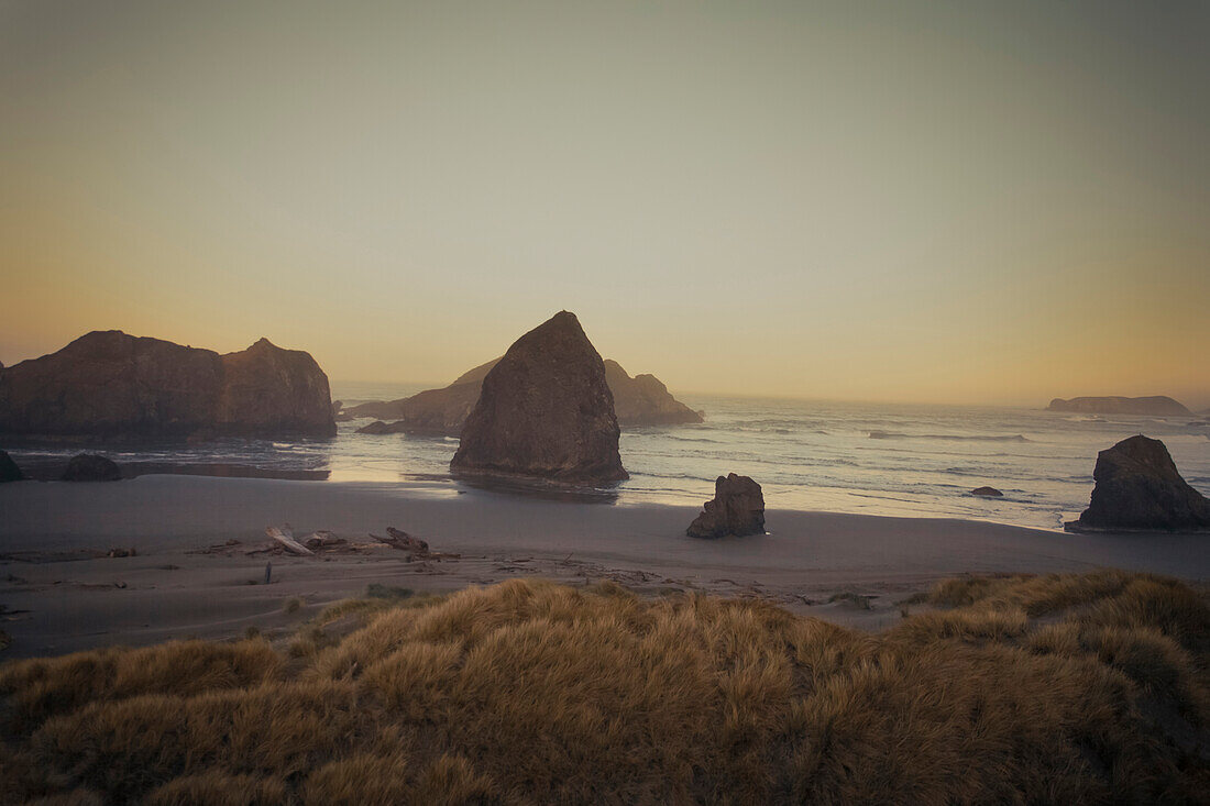 Sea stacks at Meyers Creek Beach, Pistol River State Park, Oregon.