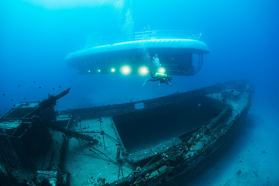 'The Atlantis submarine visits the site of the Carthaginian, a Lahaina landmark, which was sunk as an artifical reef off Lahaina; Maui, Hawaii, United States of America'