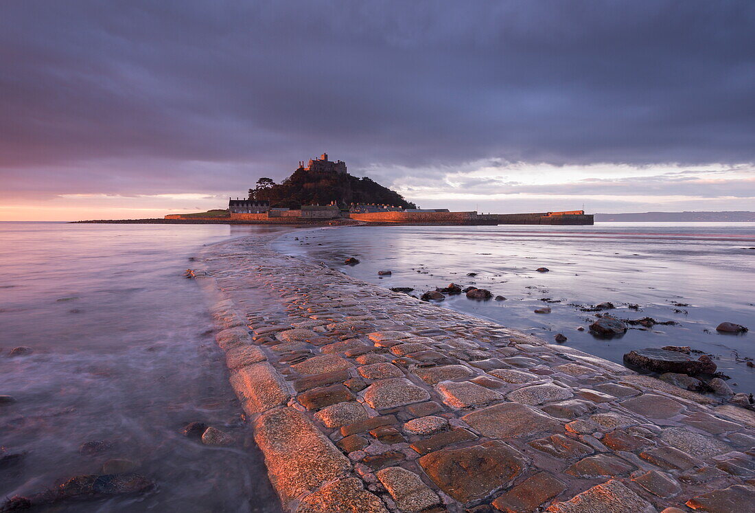 St. Michael's Mount and the Causeway at dawn, Marazion, Cornwall, England, United Kingdom, Europe