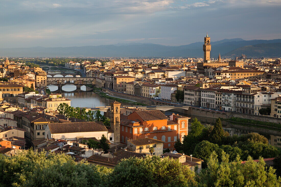 View over Florence with the Ponte Vecchio and Palazzo Vecchio from Piazza Michelangelo, Florence, UNESCO World Heritage Site, Tuscany, Italy, Europe