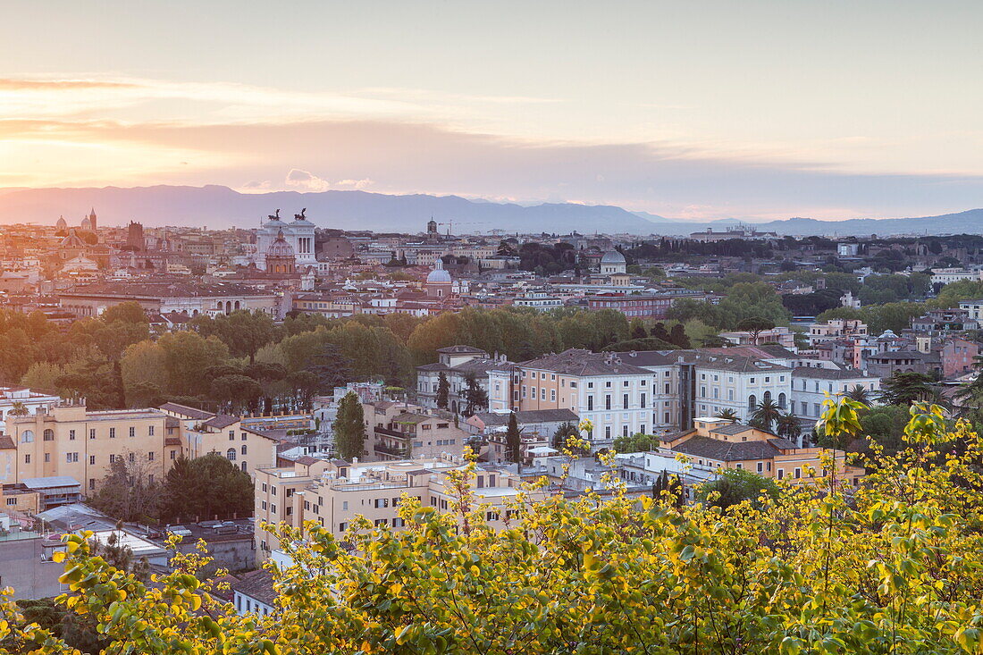 The view over the rooftops of Rome from Gianicolo.