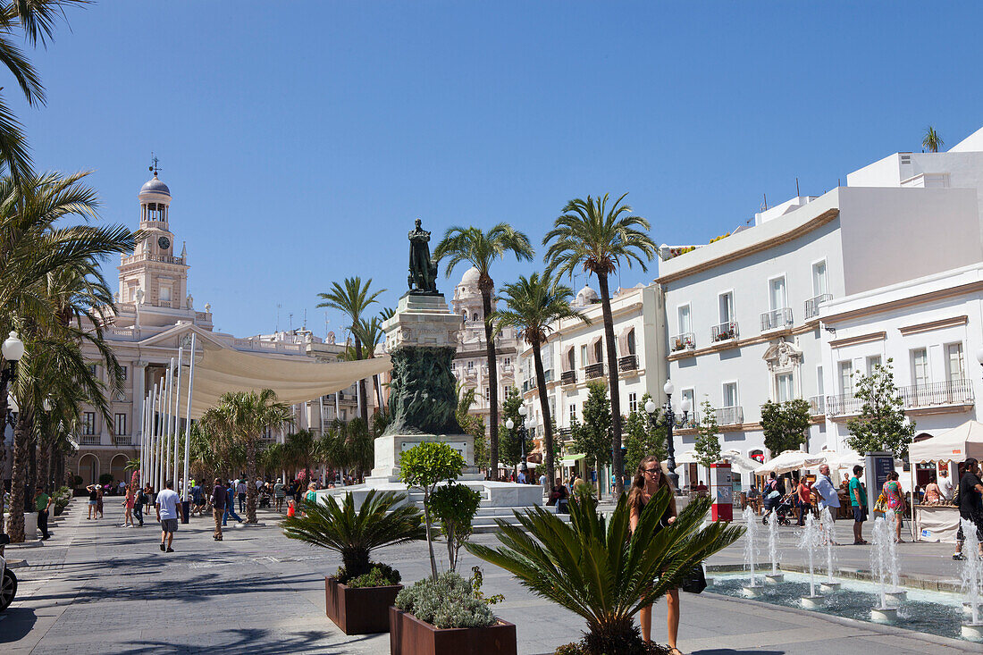 La Plaza de San Juan de Dios, square in the historical town of Cadiz, Cadiz Province, Andalusia, Spain, Europe