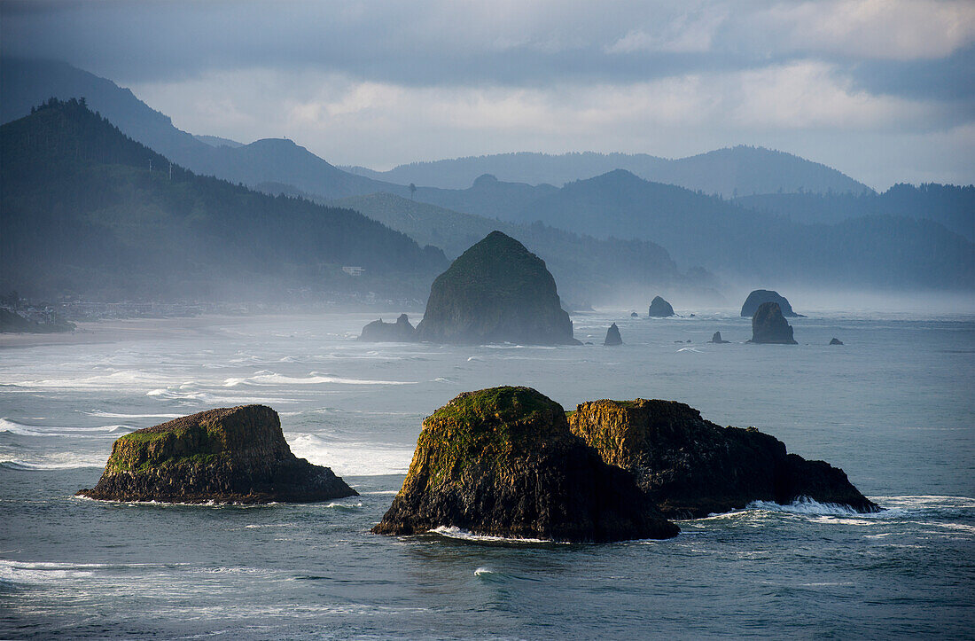 'Spectacular coastal scenery is found at Ecola State Park; Cannon Beach, Oregon, United States of America'