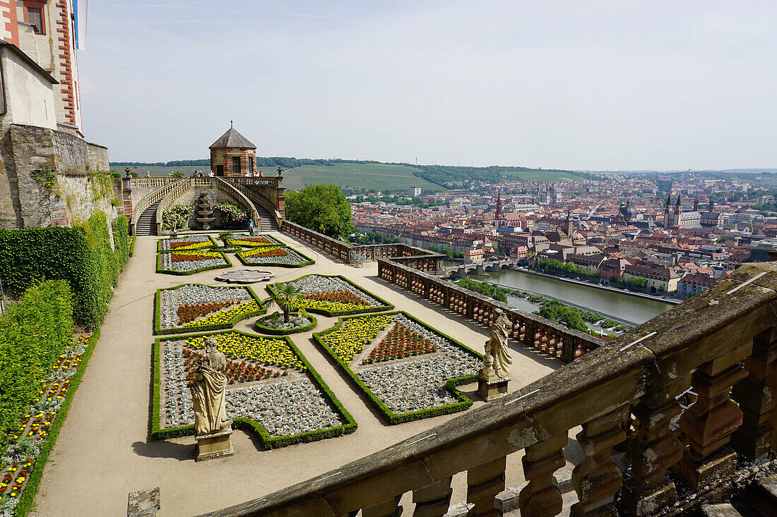 The Princes Garden, Marienberg Fortress, Wurzburg, Bavaria, Germany, Europe