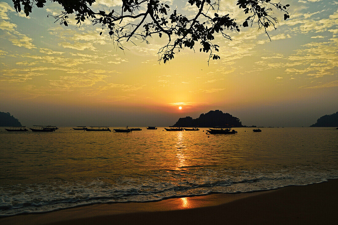 Sunset at Nipah Bay and Coral Island, Pulau Pangkor (Pangkor Island), Perak, Malaysia, Southeast Asia, Asia
