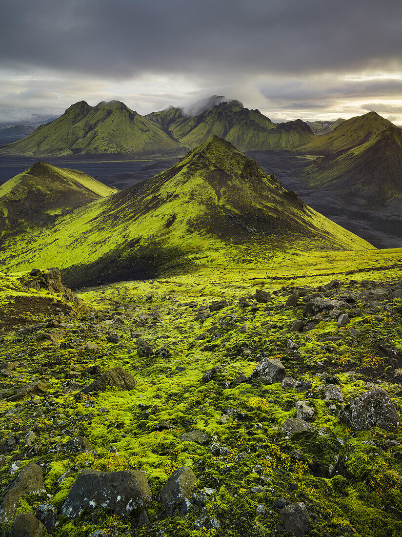 Mountain landscape, Storkonufell, Mofell, Fjallabak, South Island, Island