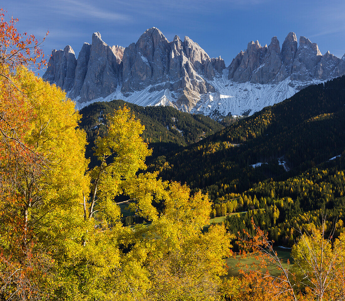 Villnoesstal valley, Geisler Spitzen, Gruppo delle Odle, Alto Adige, South Tyrol, Dolomites, Italy