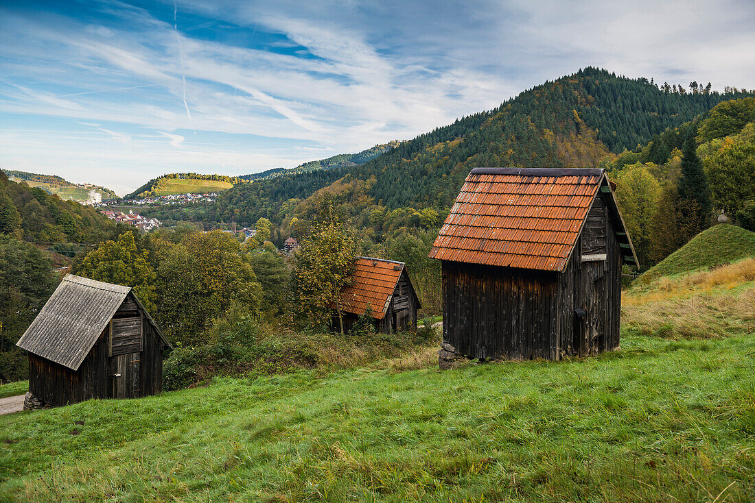 Heuhütten, bei Gernsbach, Murgtal, Landkreis Rastatt, Schwarzwald, Baden-Württemberg, Deutschland