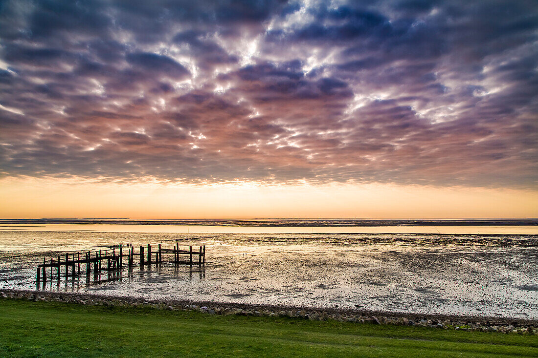 Cloudy sky over the Wadden sea, Amrum Island, North Frisian Islands, Schleswig-Holstein, Germany