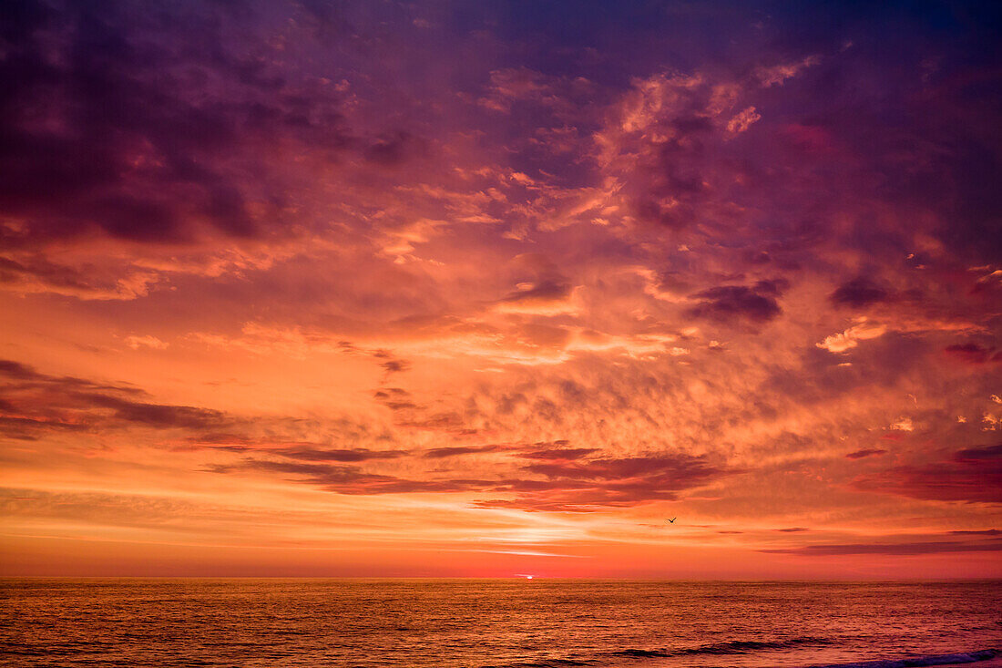 Sunset over the sea, Westerland, Sylt Island, North Frisian Islands, Schleswig-Holstein, Germany