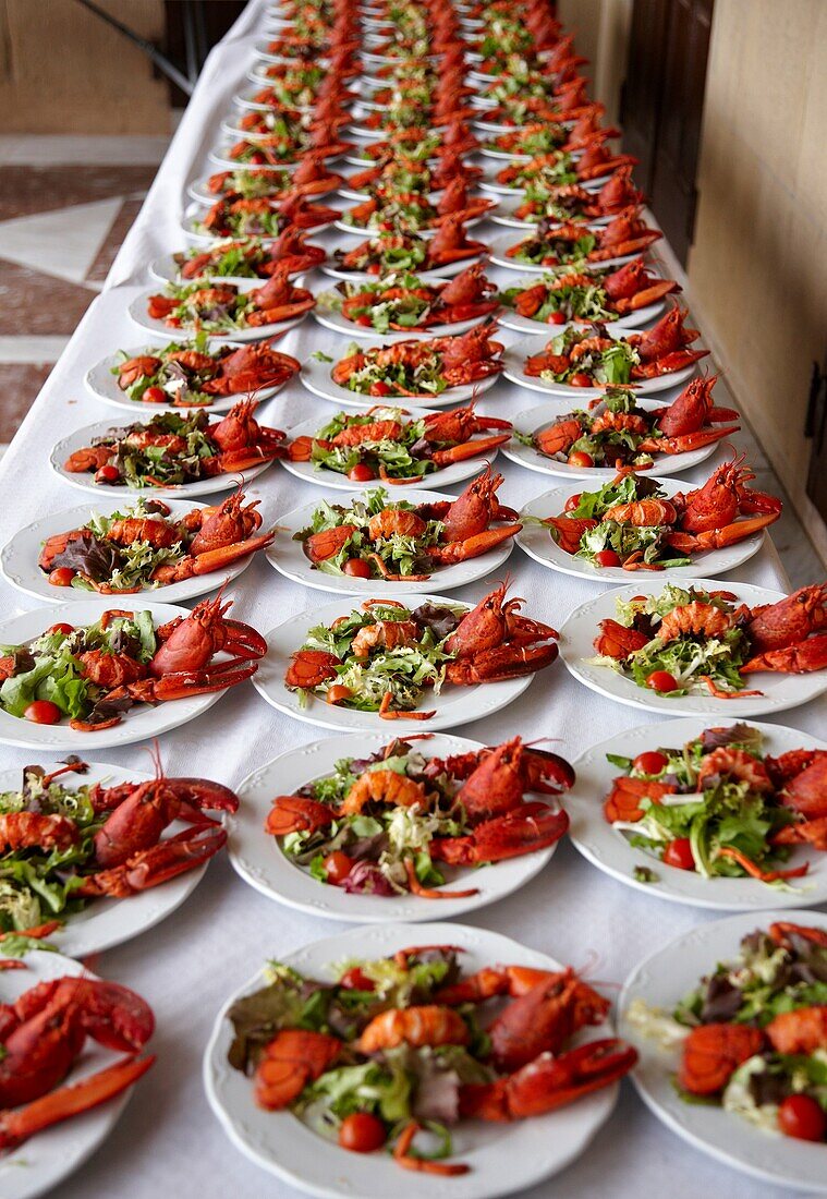 Food preparation, lobster salad, Palacio de Miramar, San Sebastian, Gipuzkoa, Euskadi, Spain