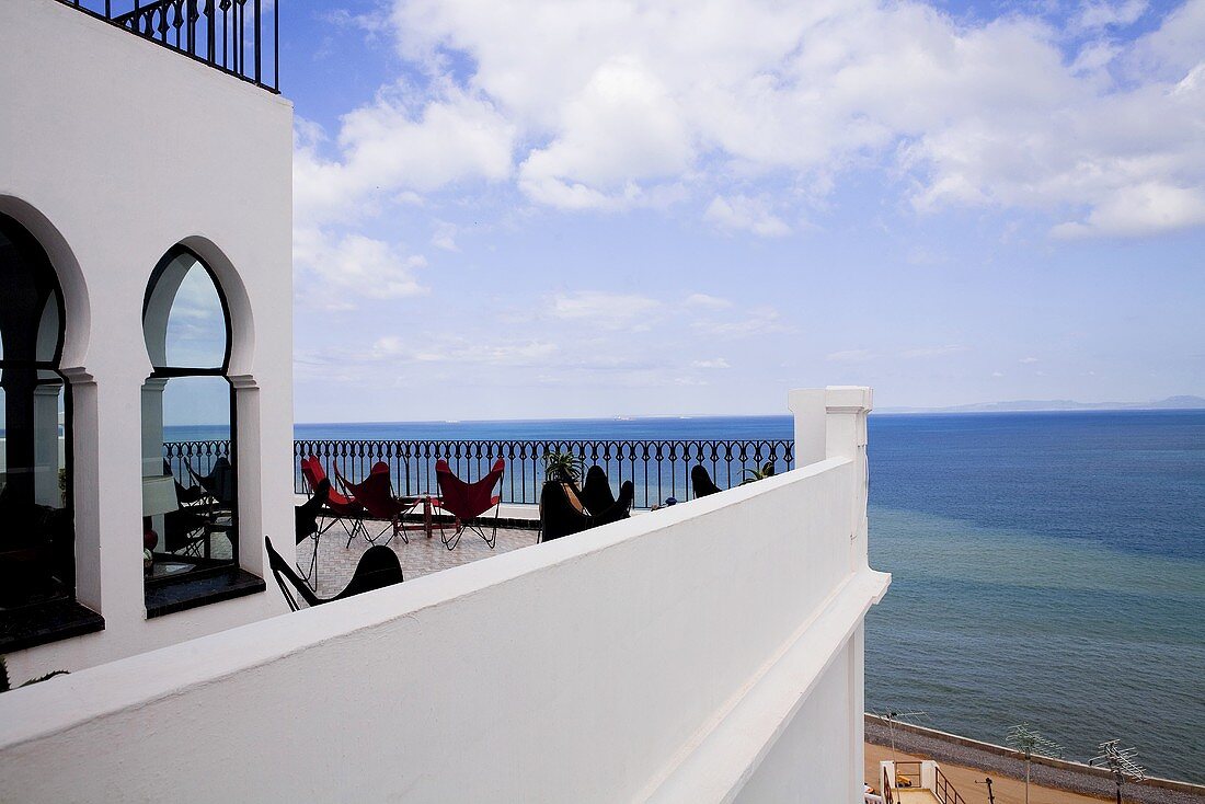 Moroccan villa with a terrace and a beautiful view of the sea