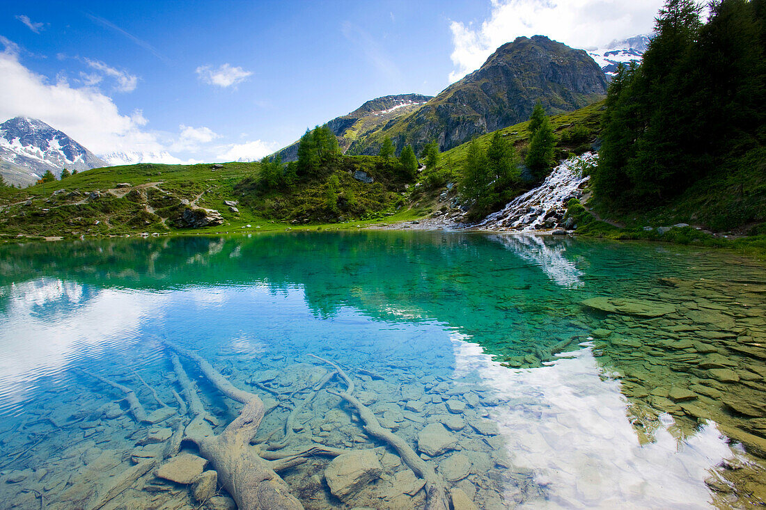 Lac blue, Switzerland, Europe, canton Valais, nature reserve Val dHérens, lake, color, roots, stones, brook, spring, source, mountains
