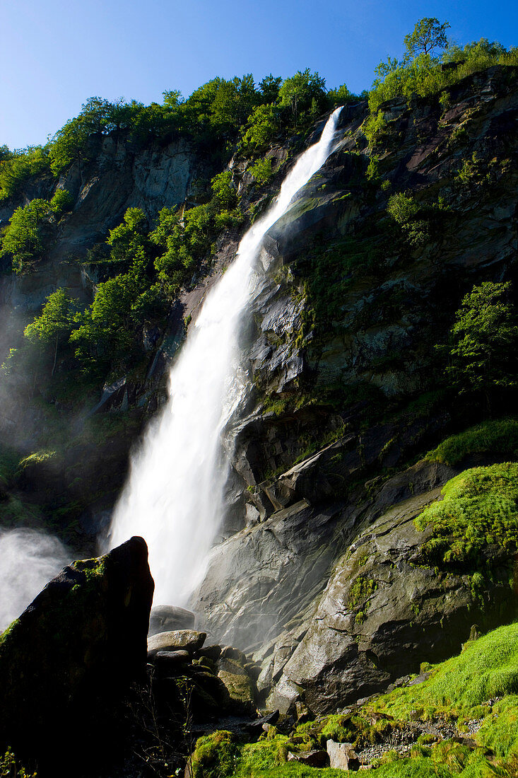 Foroglio, Switzerland, canton Ticino, Bavonatal, waterfall, foam, rock, cliff,