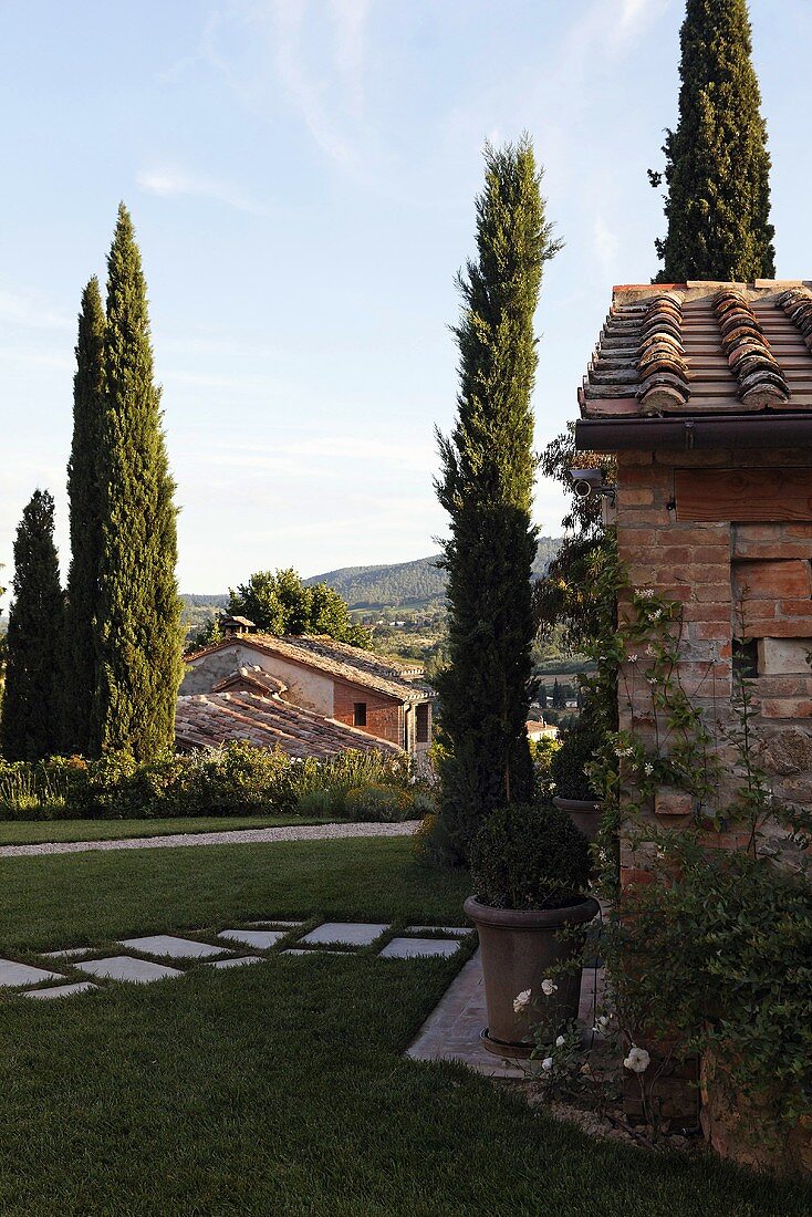 A garden and house in the Mediterranean countryside