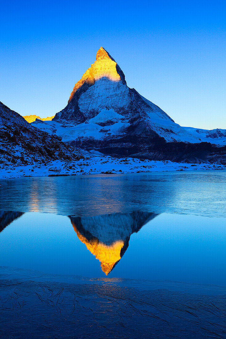 Alps, Alpine panorama, view, mountain, mountains, mountain panorama, mountain lake, mountain point, ice, cliff, rock, mountains,