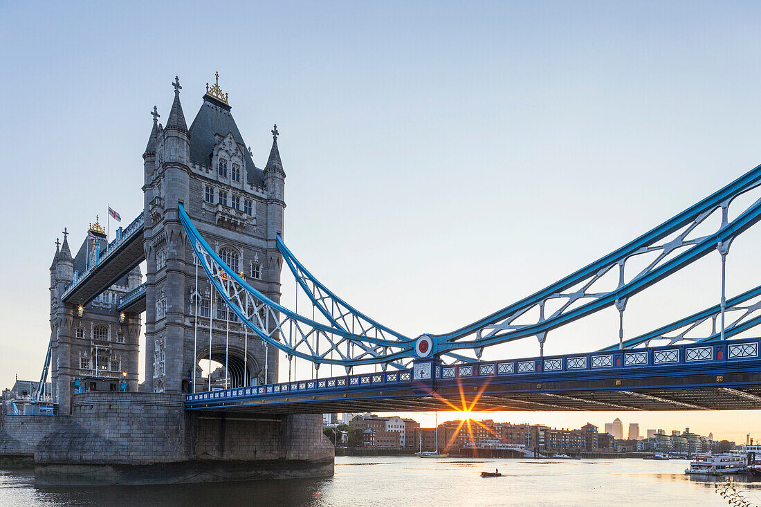 England, London, Tower Bridge at Sunrise