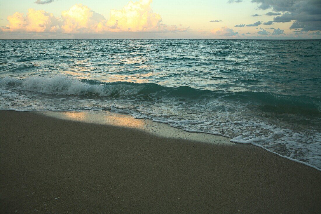 Beach Surf and Horizon