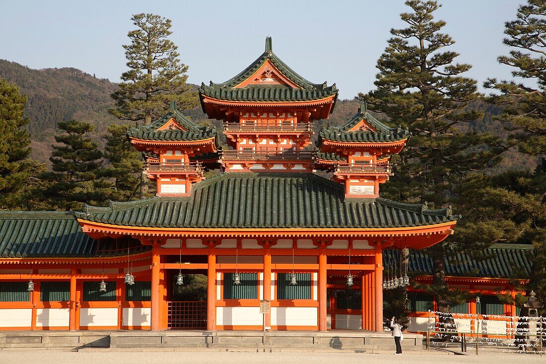 Japan, Kansai, Kyoto, Heian Shinto Shrine