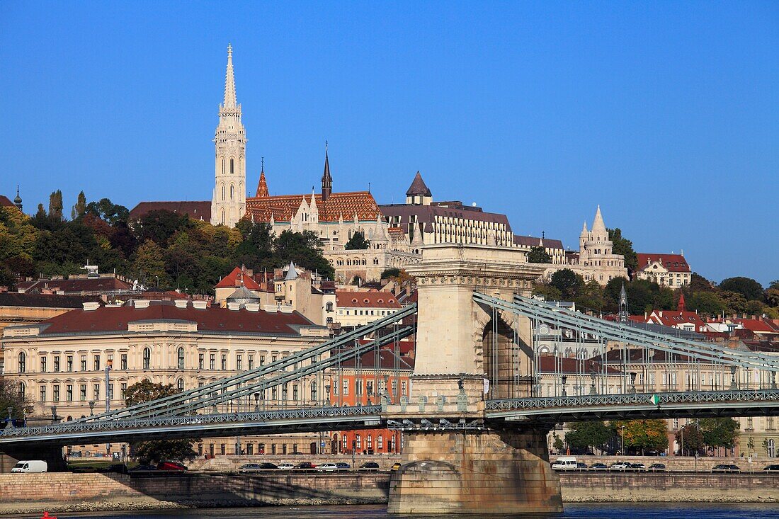 Hungary, Budapest, Castle District, skyline, Chain Bridge.