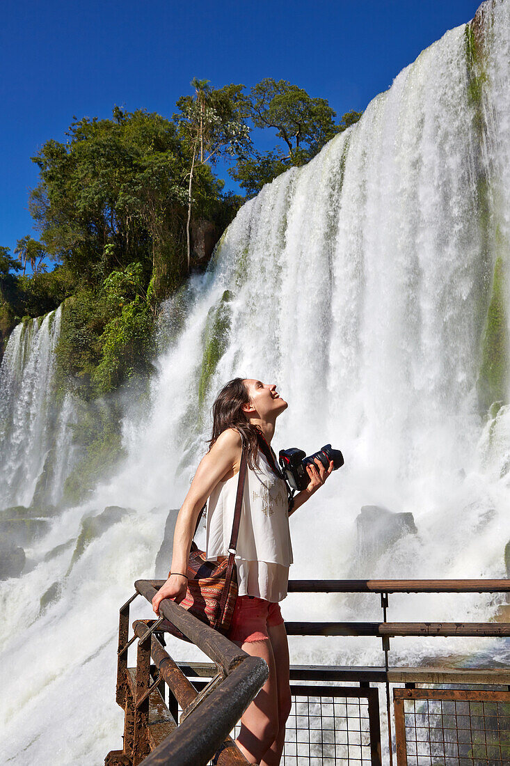 Young woman. Iguazú Falls. Iguazú National Park. Argentina/Brazil