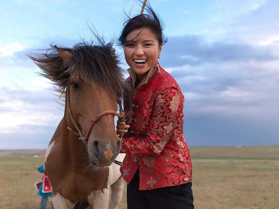 Mongolian traditional clothes - Horseback Mongolia