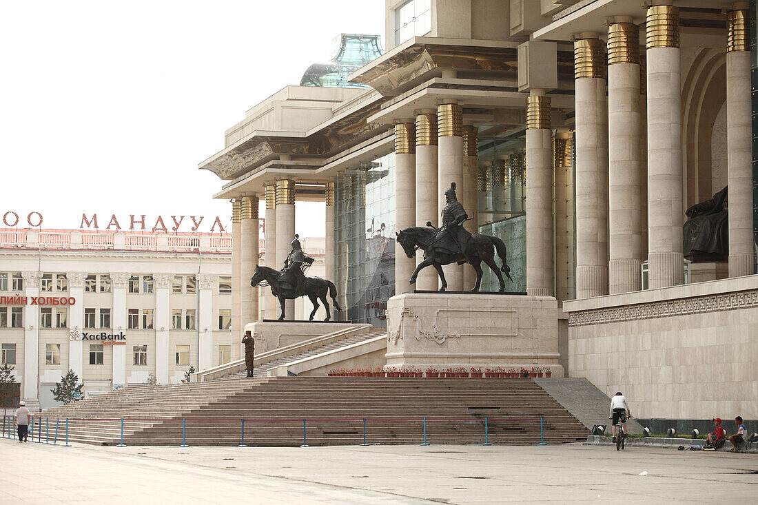Parlamentsgebäude, Sukhbaatar-Platz, Ulaanbaatar, Mongolei