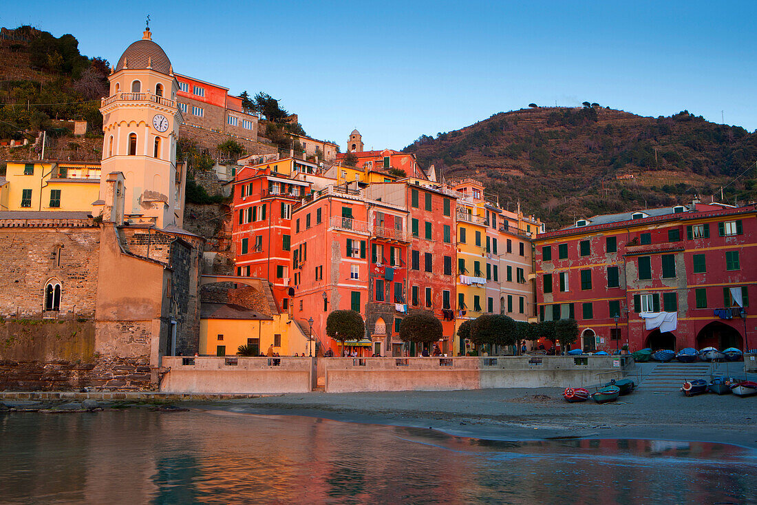 Vernazza, Italy, Europe, Liguria, Cinque Terre, sea, Mediterranean Sea, coast, village, houses, homes, church, evening light